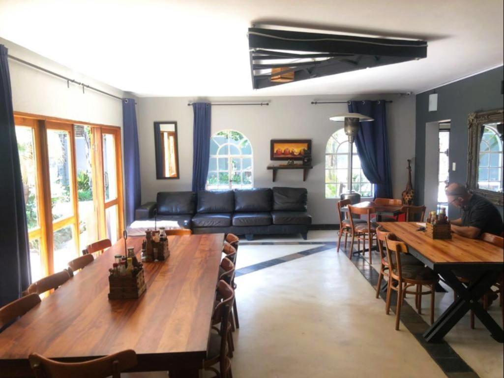 Africa Footprints Lodge Κέμπτον Παρκ Εξωτερικό φωτογραφία
