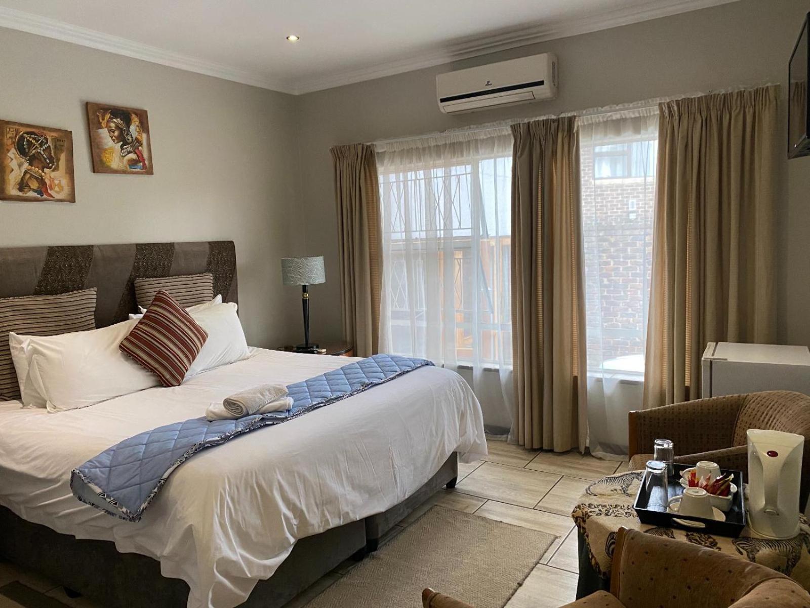 Africa Footprints Lodge Κέμπτον Παρκ Δωμάτιο φωτογραφία